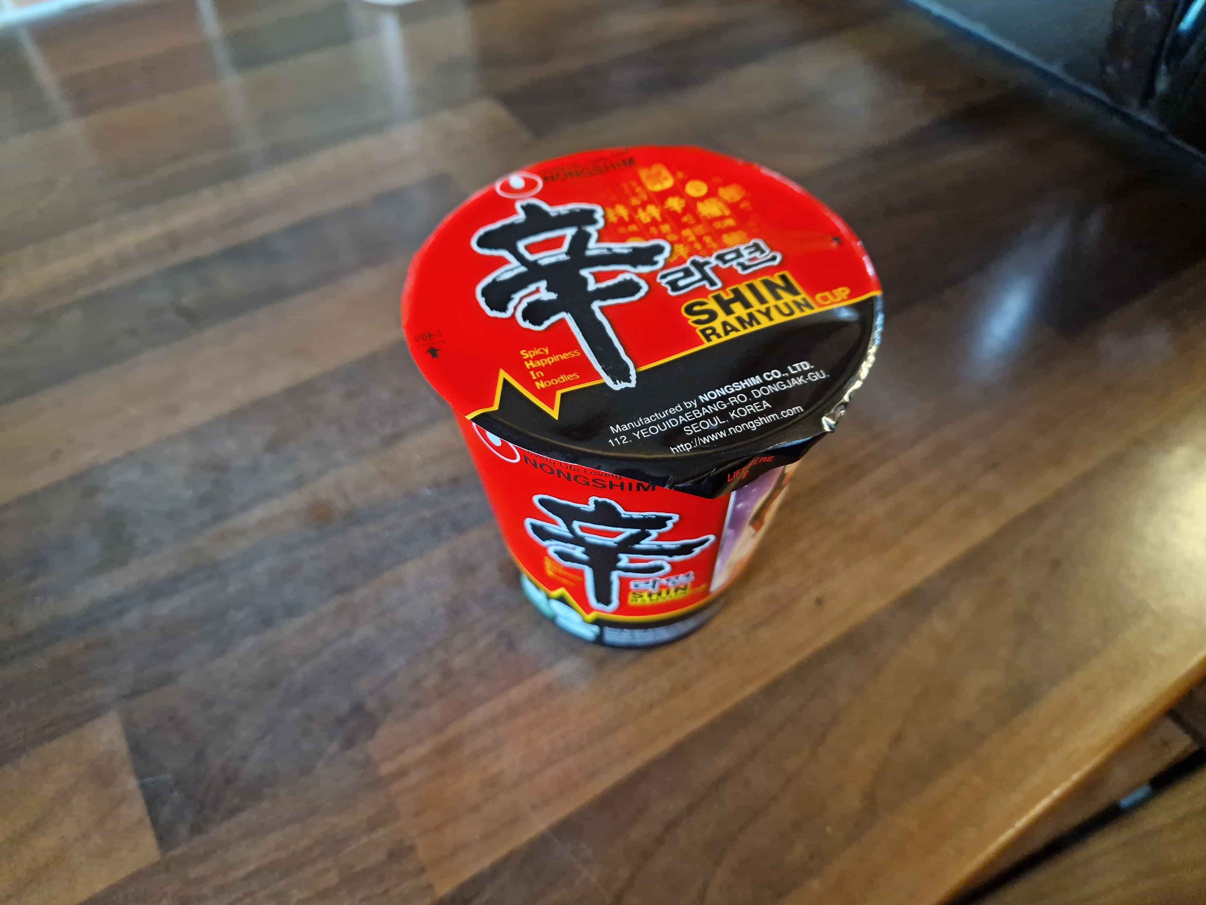 Nongshim Shin Ramyun Cup
